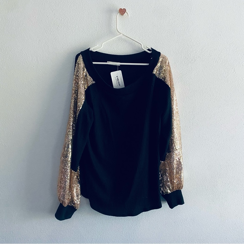 NWT FSL Apparel black sparkly sequin sleeve tunic